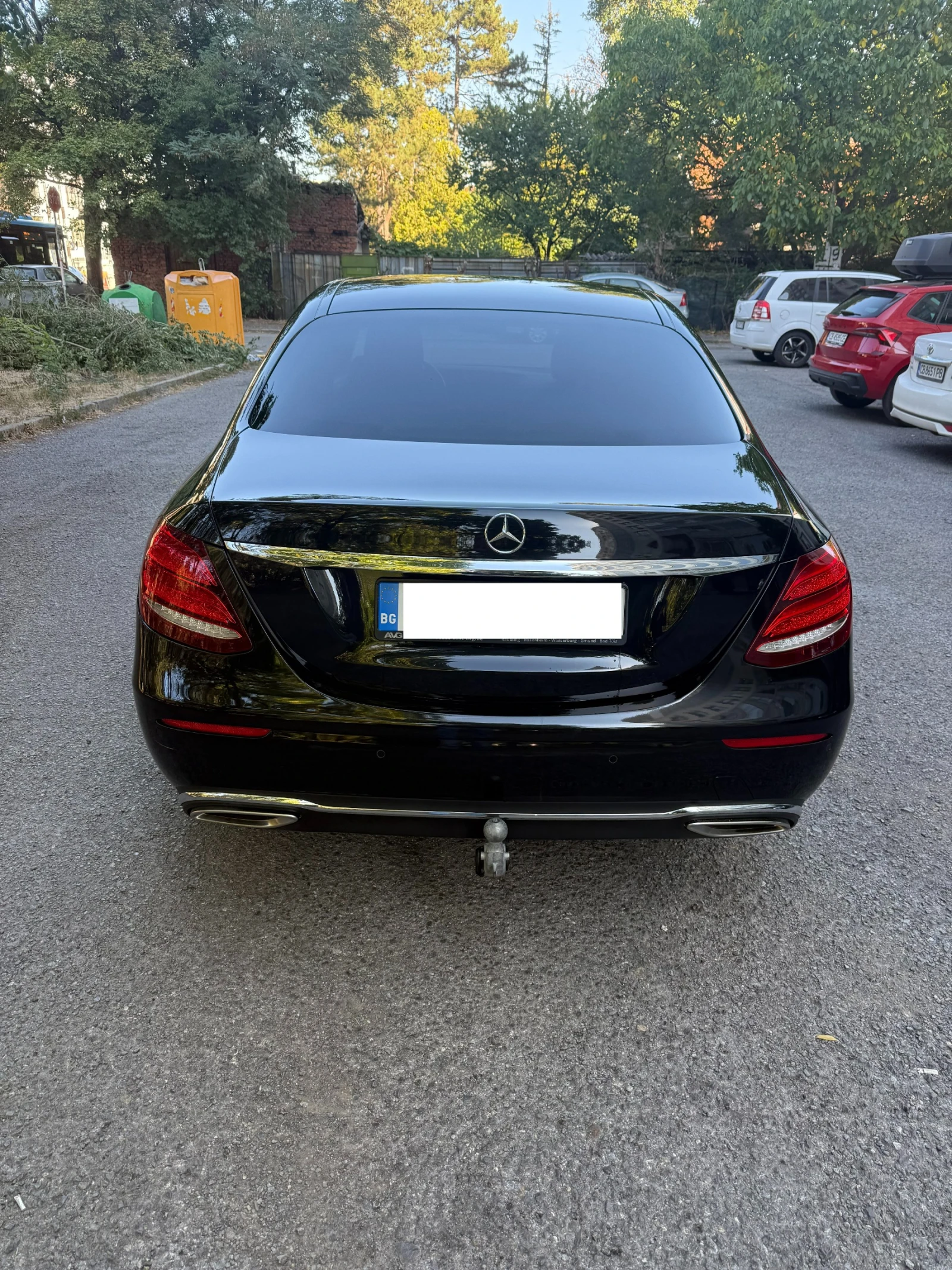 Mercedes-Benz E 200 E200 4MATIC, снимка 2 - Автомобили и джипове - 56686538