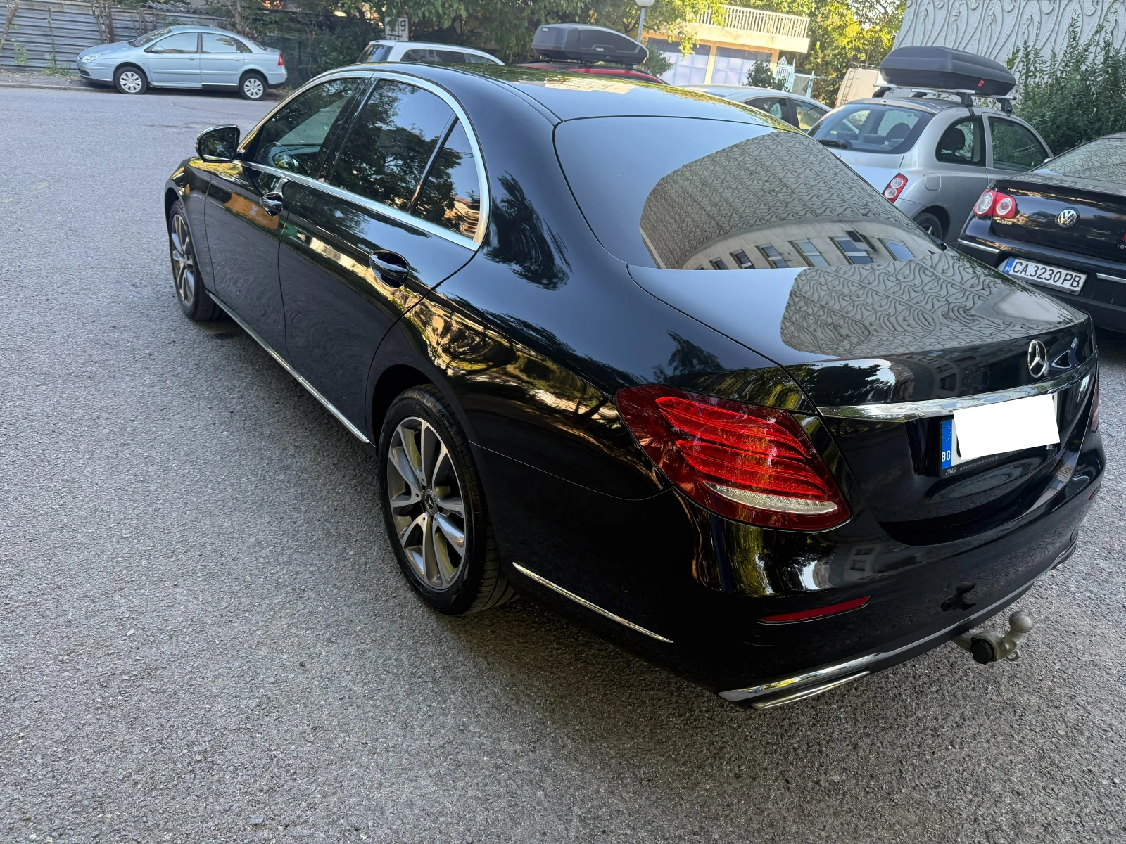 Mercedes-Benz E 200 E200 4MATIC, снимка 5 - Автомобили и джипове - 56686538