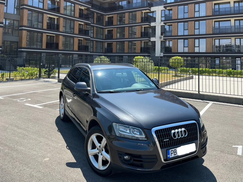 Audi Q5 2.0 TDI, снимка 1 - Автомобили и джипове - 49360478