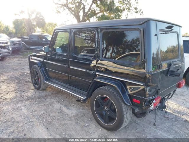 Mercedes-Benz G 63 AMG 4MATIC* Harman/Kardon* Подгрев* Обдух* Шибидах* , снимка 4 - Автомобили и джипове - 48283048