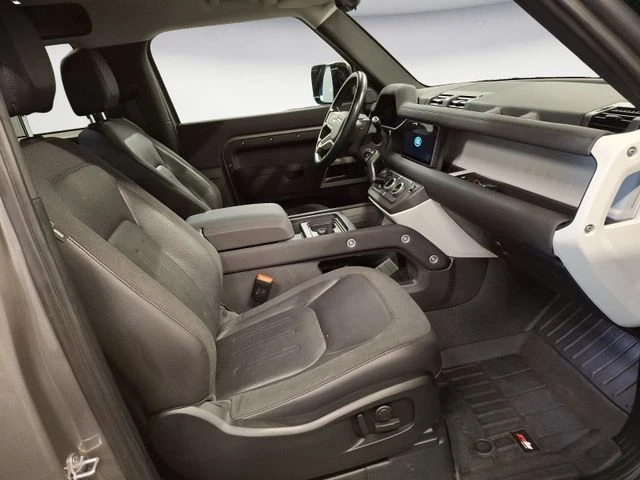 Land Rover Defender 90 D250 X-Dynamic S - изображение 6