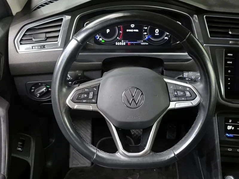 VW Tiguan 2.0 TSI PRESTIGE, снимка 15 - Автомобили и джипове - 54922655