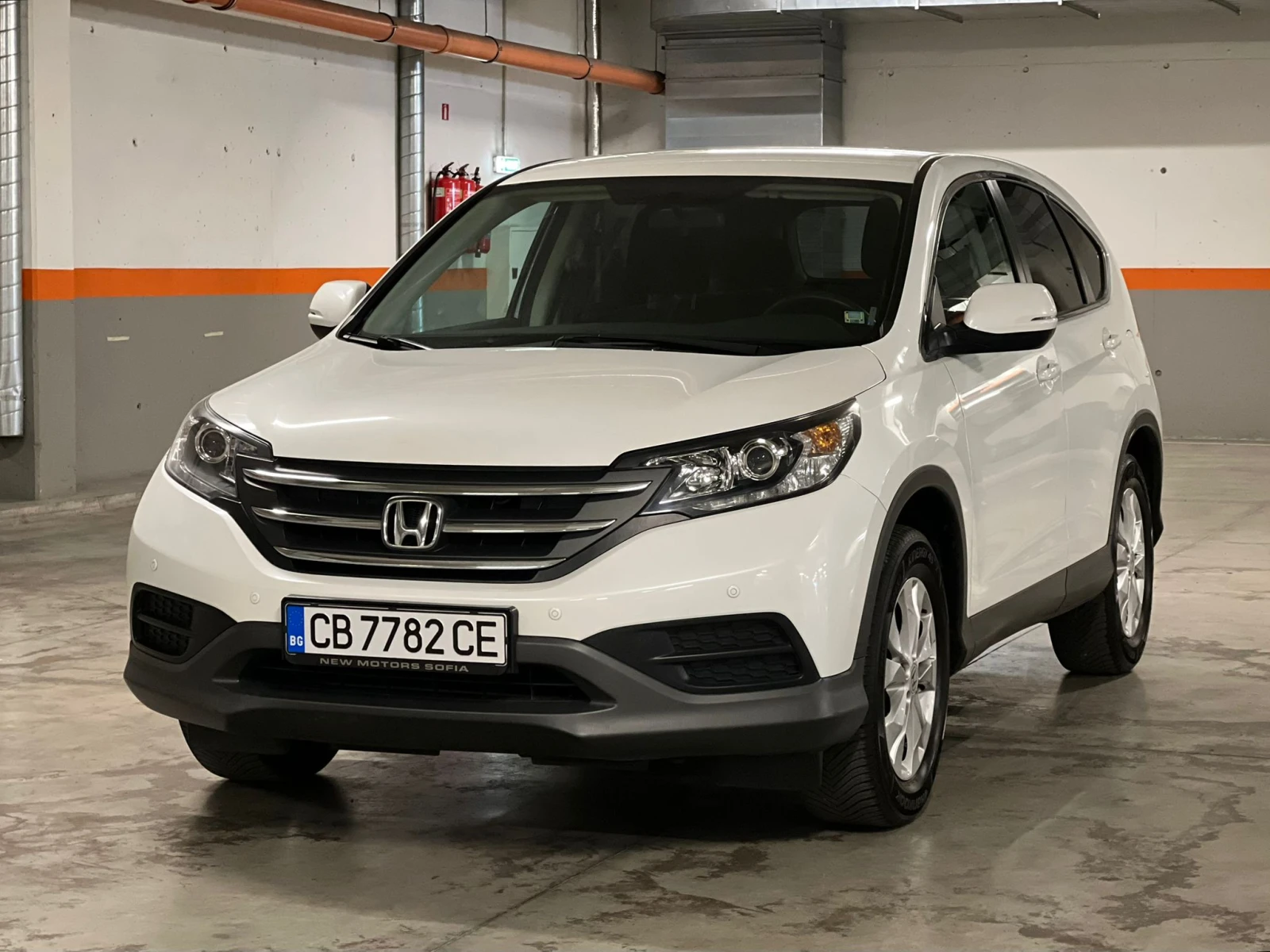 Honda Cr-v 2.0v tec Сервизна история лизинг през Уникредит - [1] 