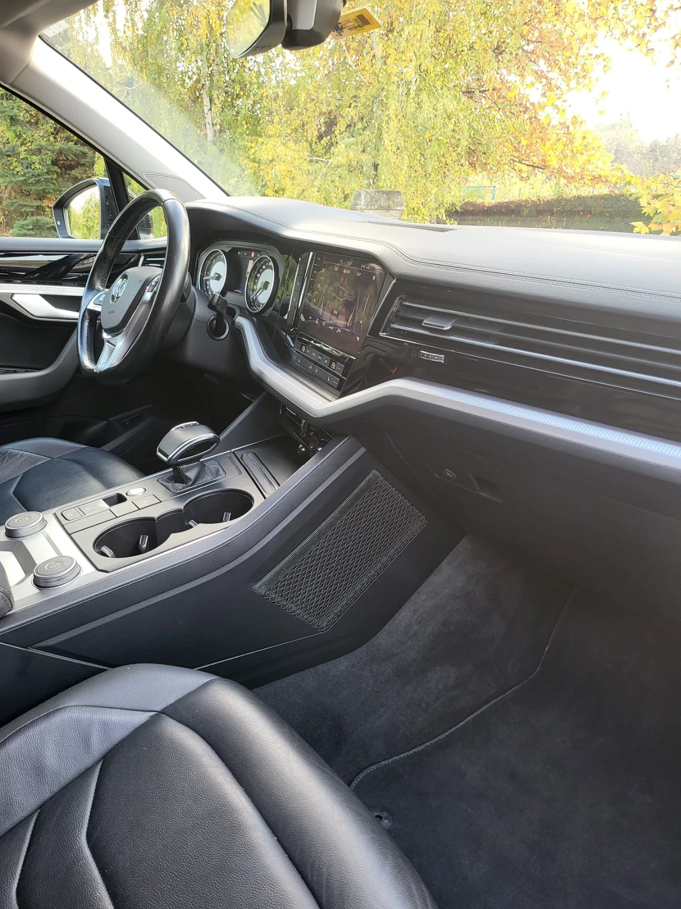 VW Touareg  - изображение 8