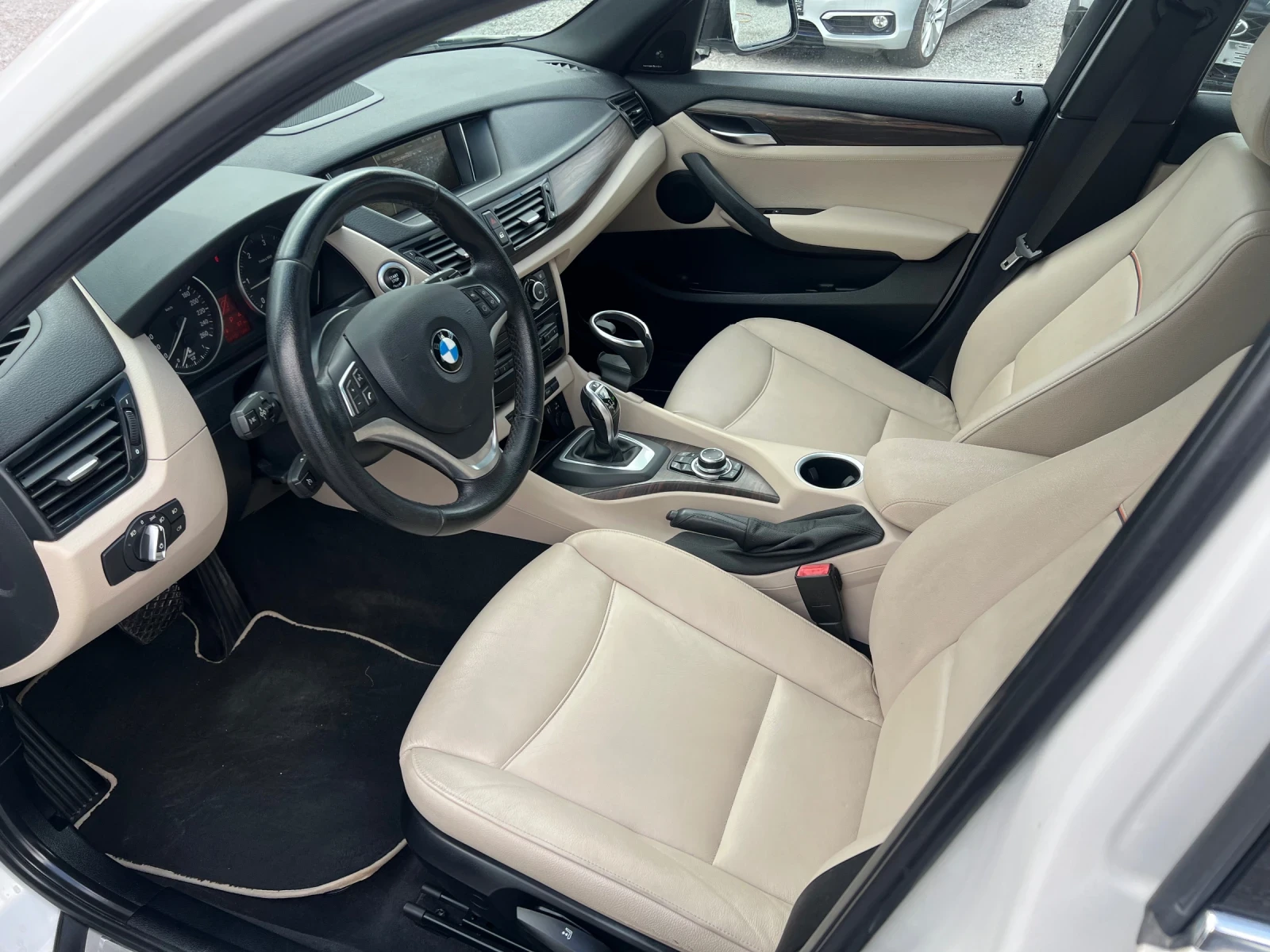 BMW X1 2.0xd 215k.c* Panorama* bi-xebin* M paket* Full | Mobile.bg   7