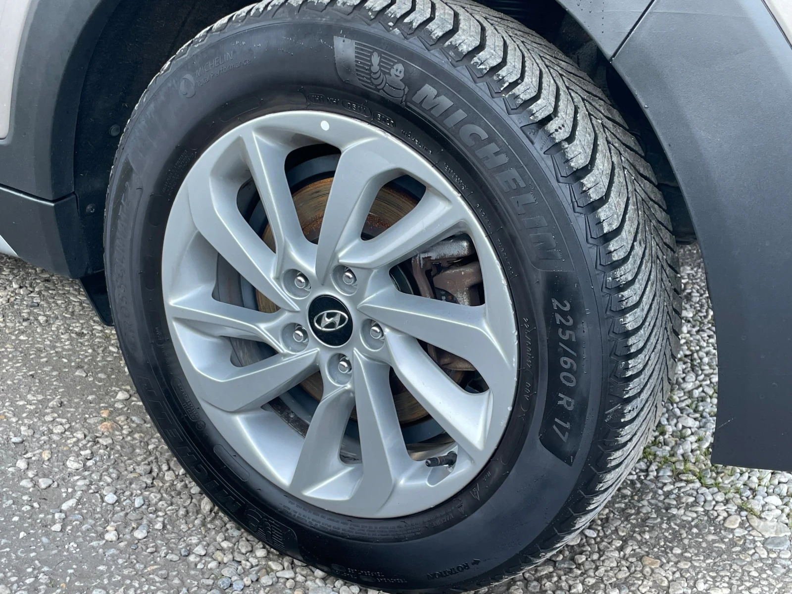 Hyundai Tucson 1.7crdi 2018г . автоматик  - изображение 7