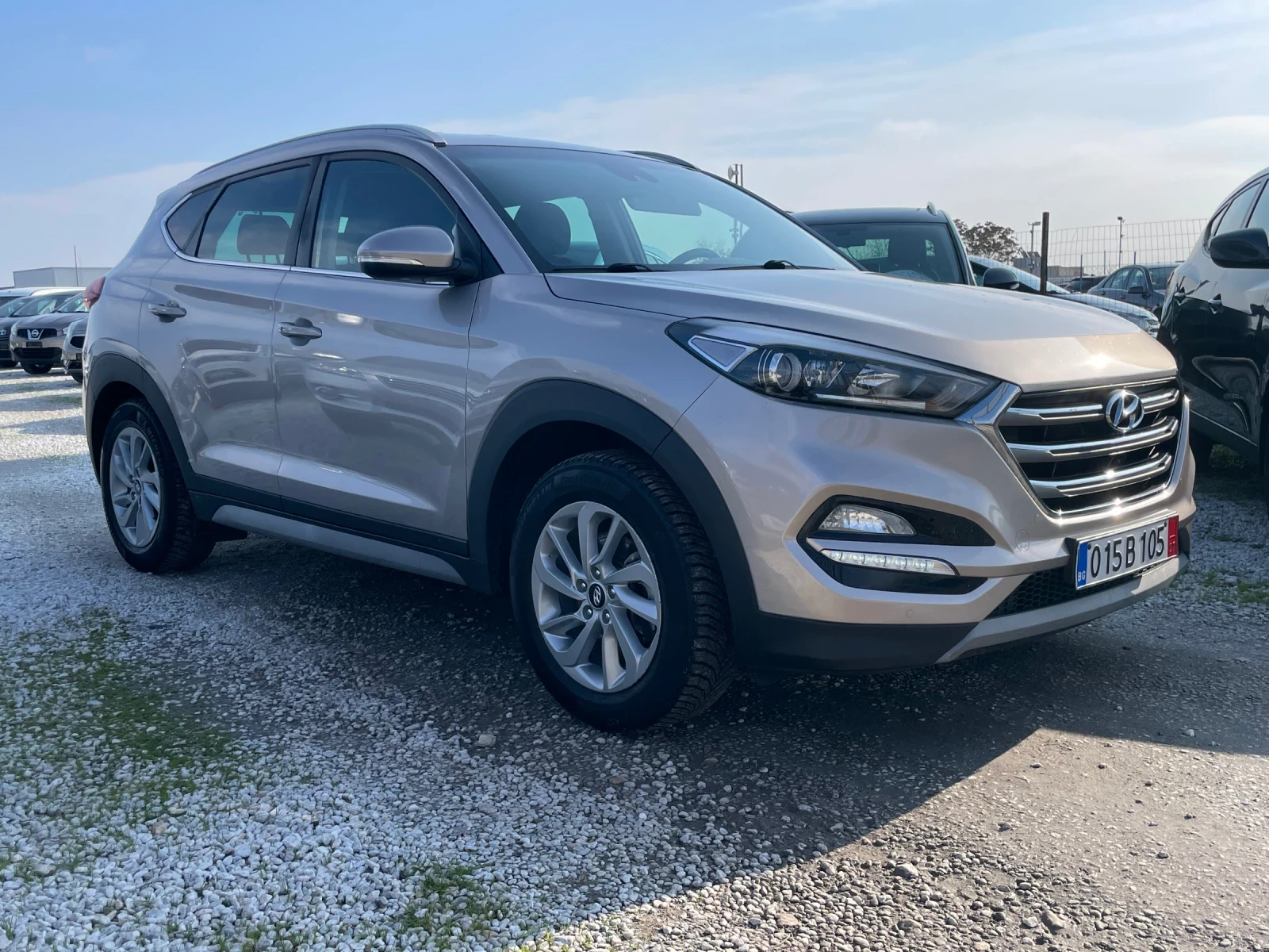 Hyundai Tucson 1.7crdi 2018г . автоматик  - изображение 3