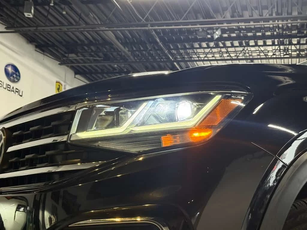 VW Atlas * NoAccidents l Execline l 3.6TSI l 4Motion l R Li, снимка 2 - Автомобили и джипове - 53926086