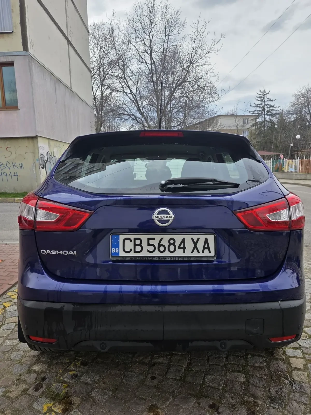 Nissan Qashqai, снимка 6 - Автомобили и джипове - 54033470