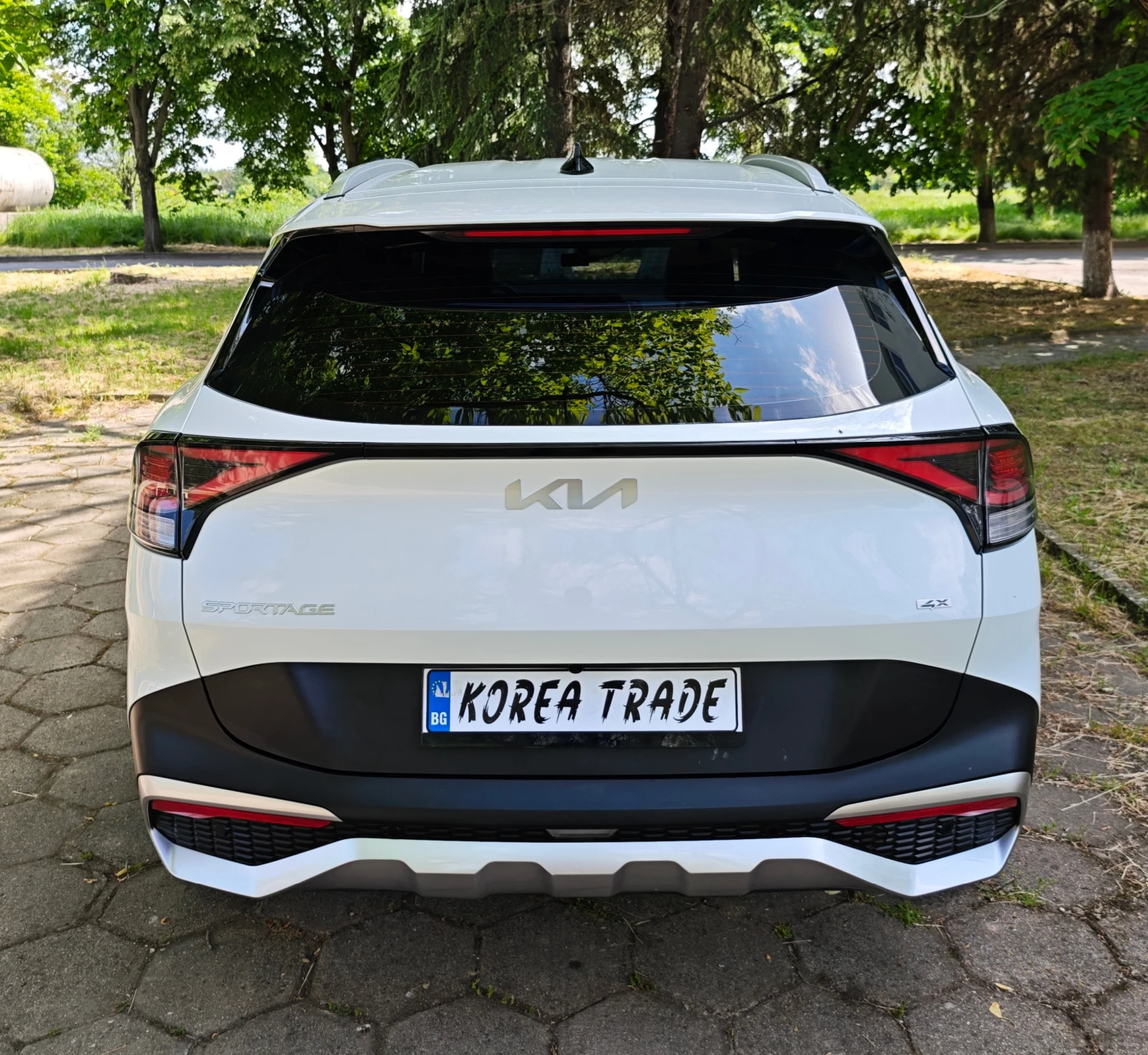 Kia Sportage 2.0 CRDI 4x4 , снимка 5 - Автомобили и джипове - 54043744