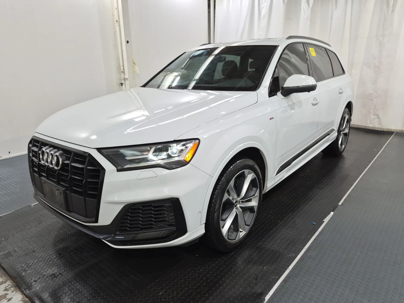 Audi Q7 Progressiv * ОБДУХВАНЕ* МЪРТВА ТОЧКА * ЦЕНА ДО БГ 