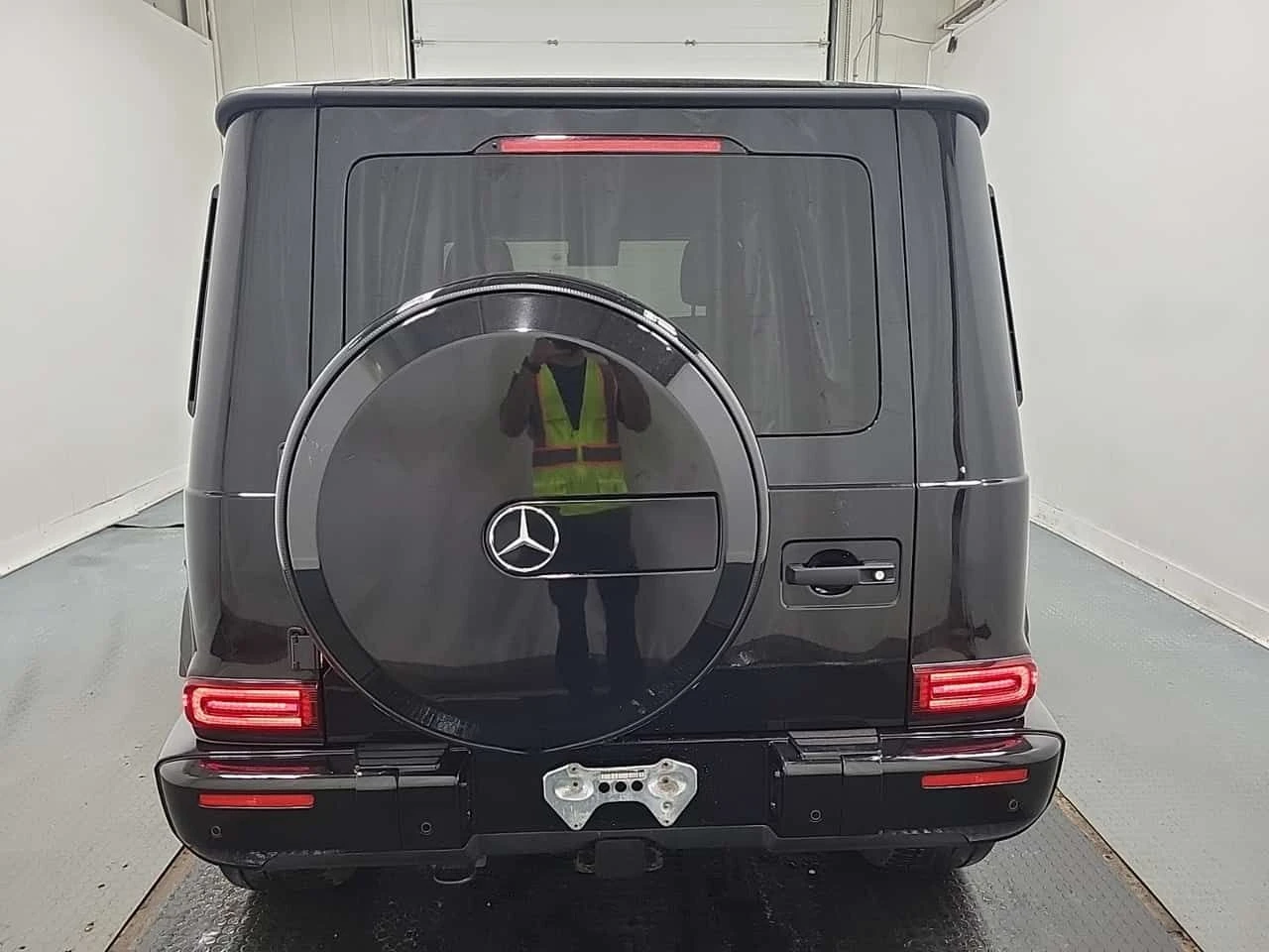 Mercedes-Benz G 63 AMG * CARFAX * АВТОКРЕДИТ БЕЗ ПЪРВОНАЧАЛНА ВНОСКА, снимка 5 - Автомобили и джипове - 54654770