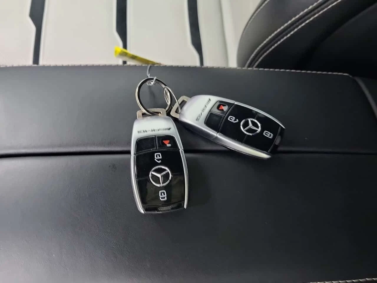 Mercedes-Benz G 63 AMG * CARFAX * АВТОКРЕДИТ БЕЗ ПЪРВОНАЧАЛНА ВНОСКА, снимка 8 - Автомобили и джипове - 54654770