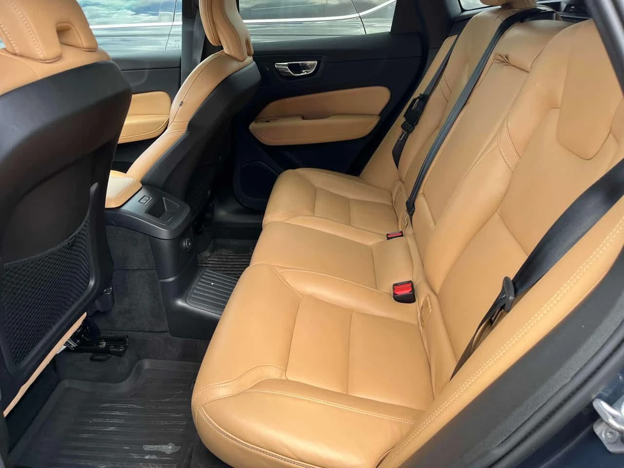 Volvo XC60 Inscription | CARFAX | БЕЗ ПЪРВОНАЧАЛНА ВНОСКА, снимка 10 - Автомобили и джипове - 54948486