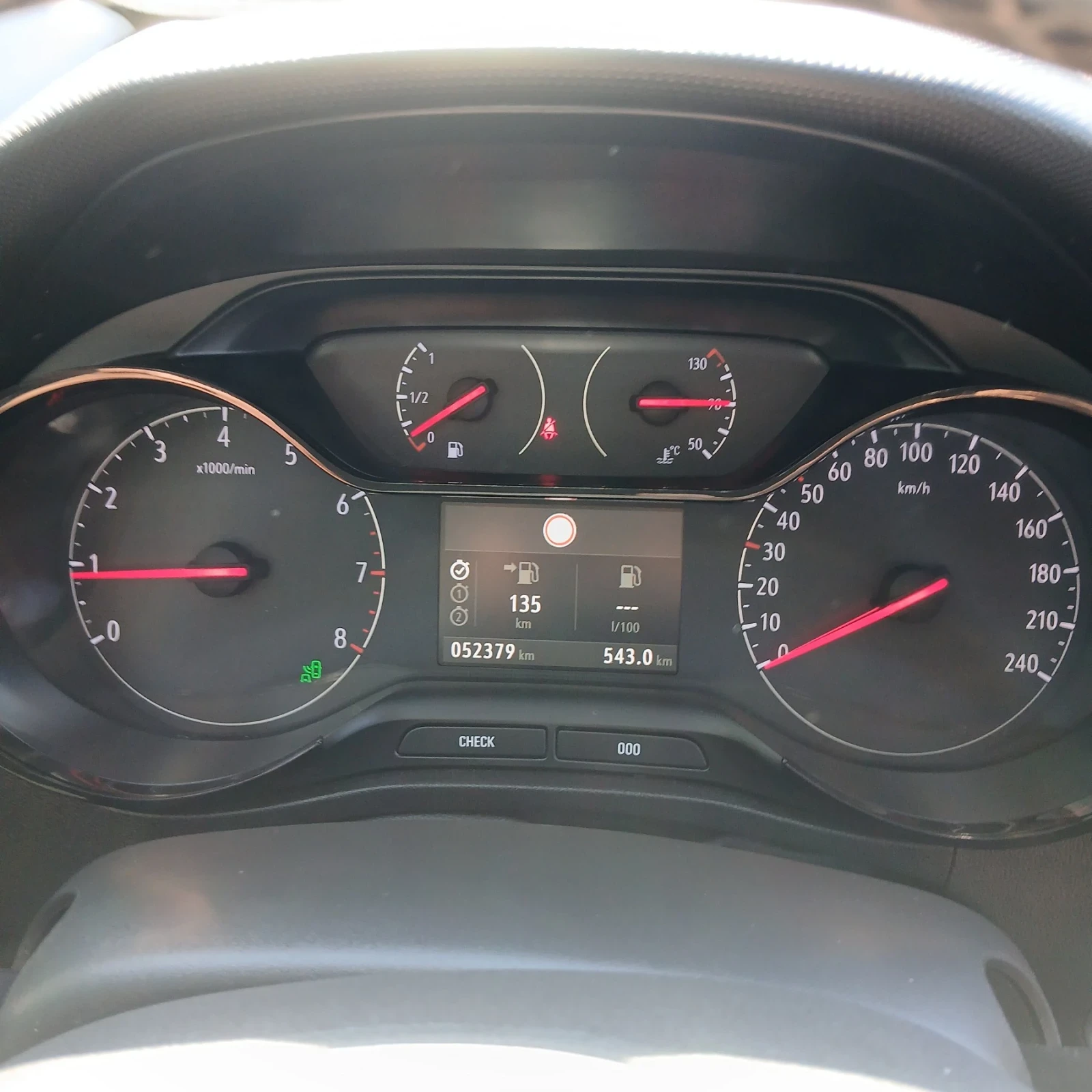 Opel Crossland X 1.2, снимка 6 - Автомобили и джипове - 55809157