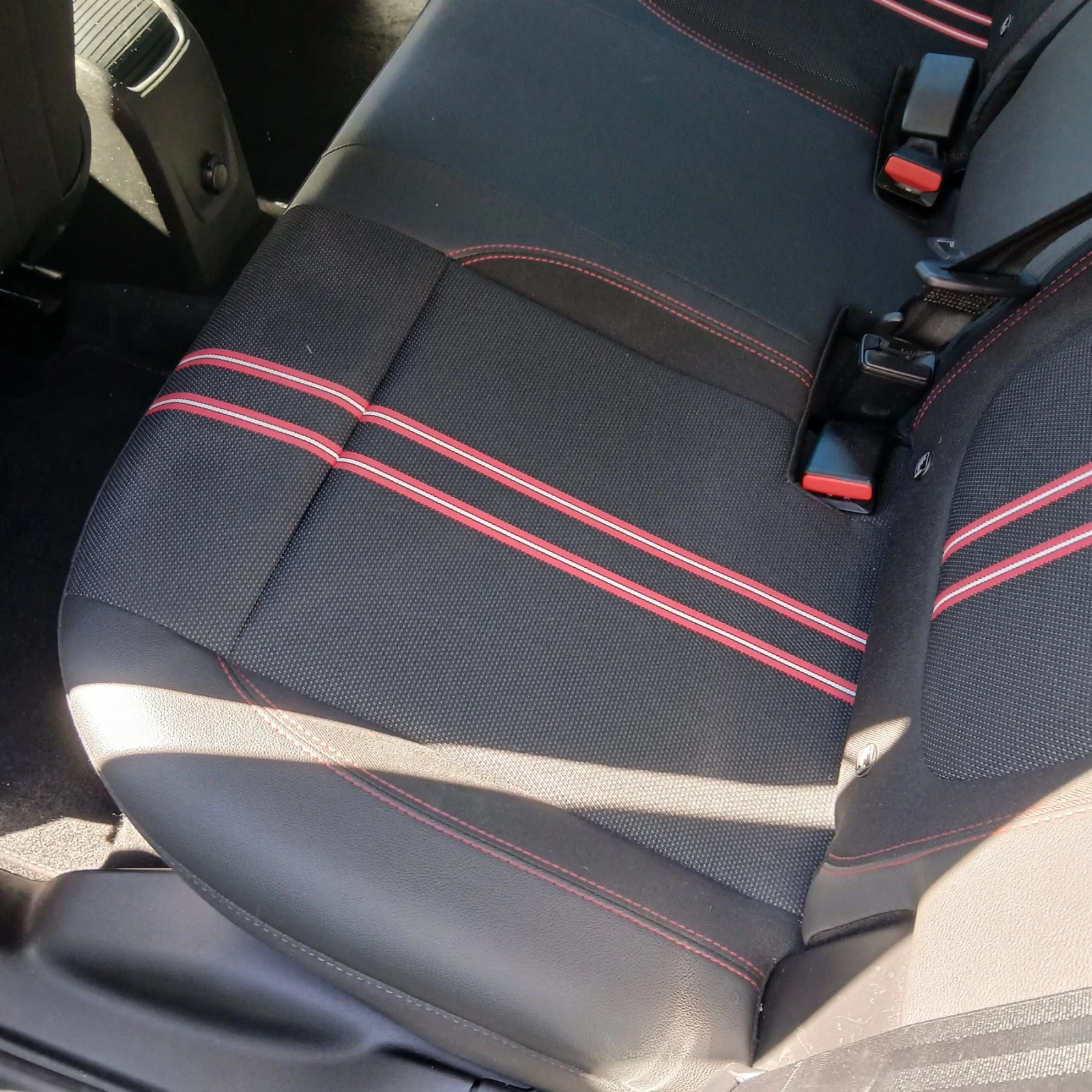 Opel Crossland X 1.2, снимка 10 - Автомобили и джипове - 55809157