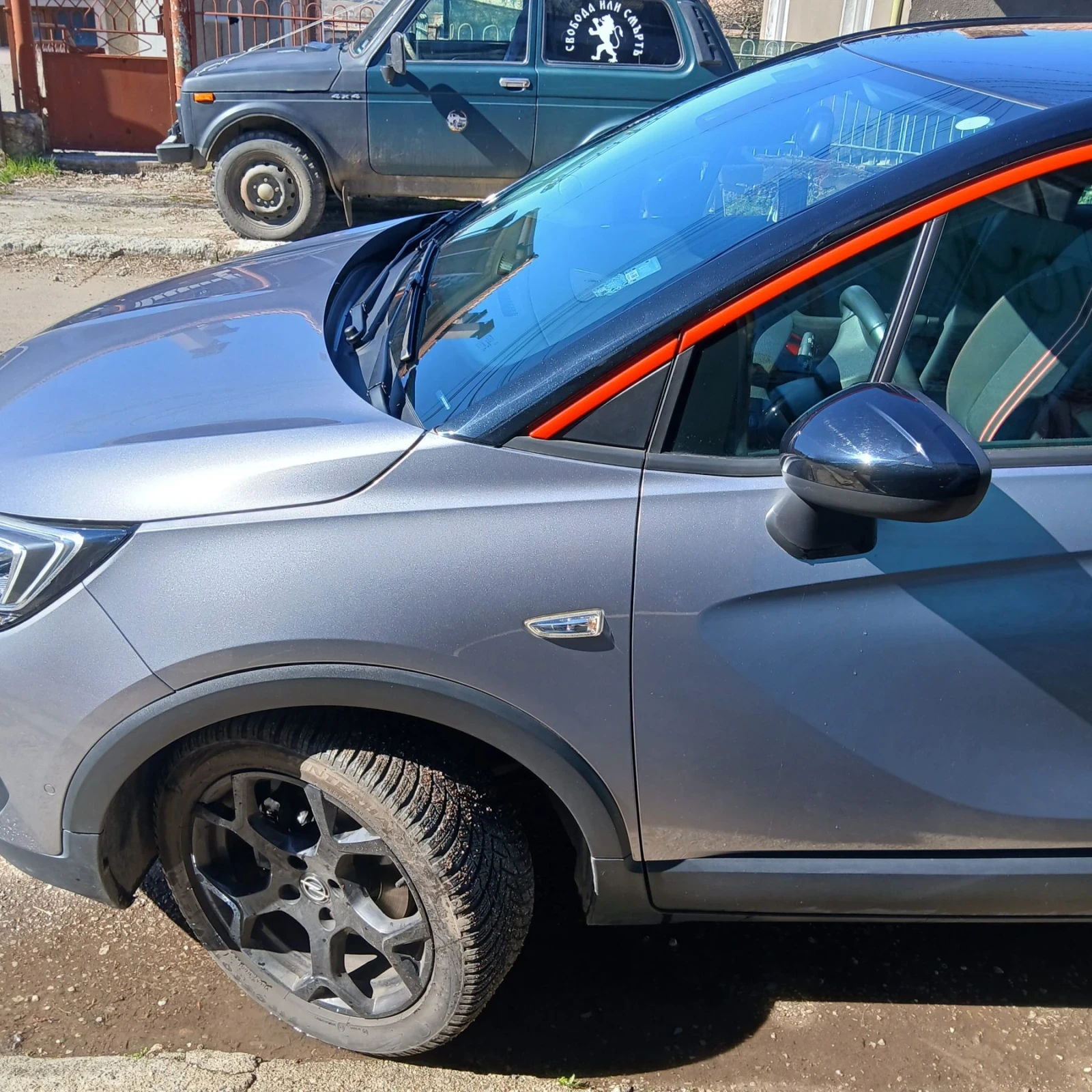 Opel Crossland X 1.2, снимка 13 - Автомобили и джипове - 55809157