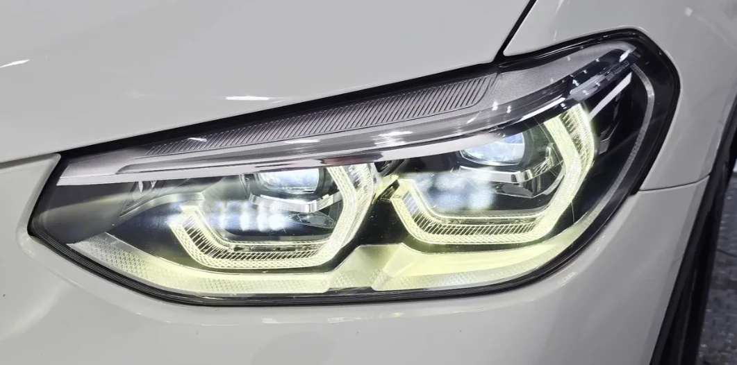 BMW X4 * АВТО КРЕДИТ* ЦЕНА ДО БГ * Сервизна история * , снимка 6 - Автомобили и джипове - 55301414