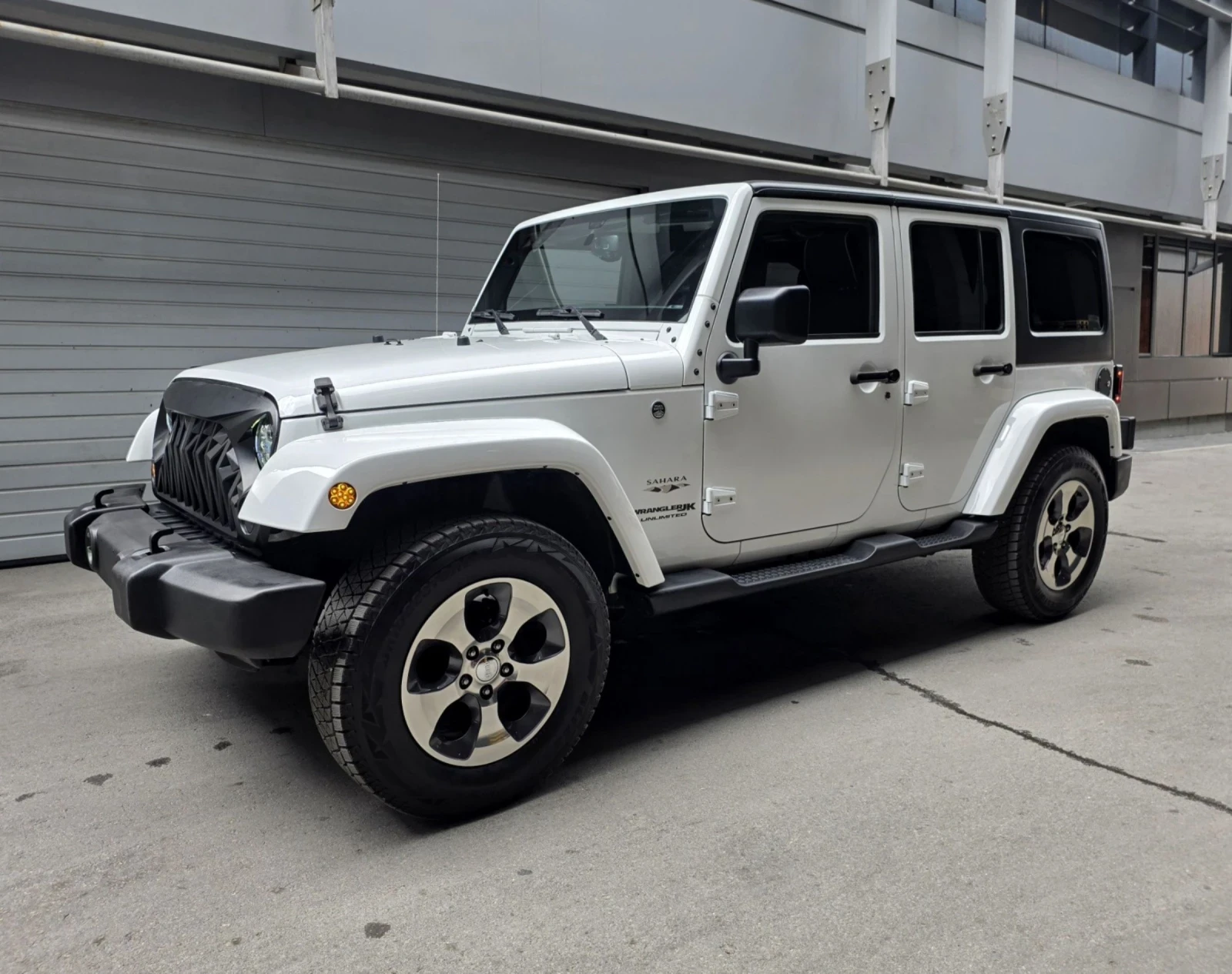 Jeep Wrangler LIMITED SAHARA 3.6 AWD, снимка 3 - Автомобили и джипове - 55408327