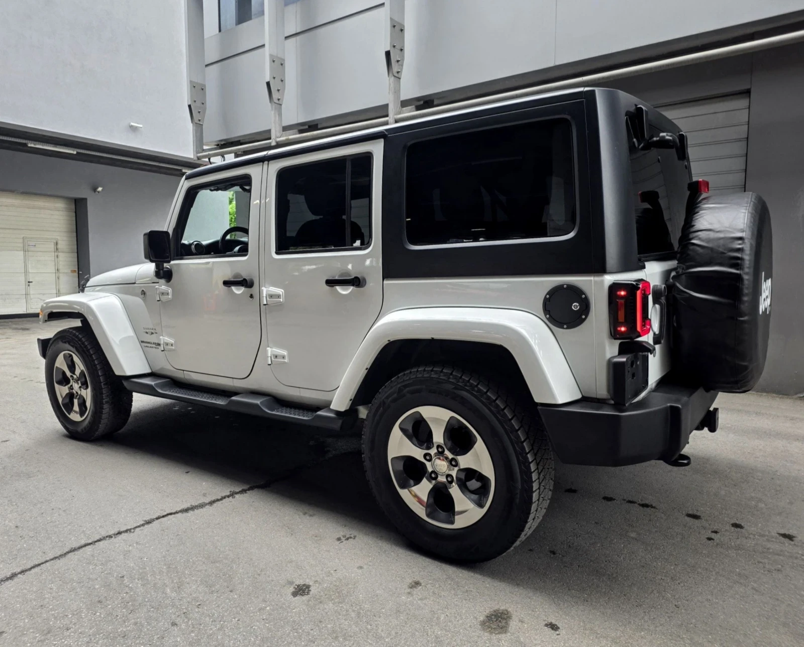Jeep Wrangler LIMITED SAHARA 3.6 AWD, снимка 6 - Автомобили и джипове - 55408327