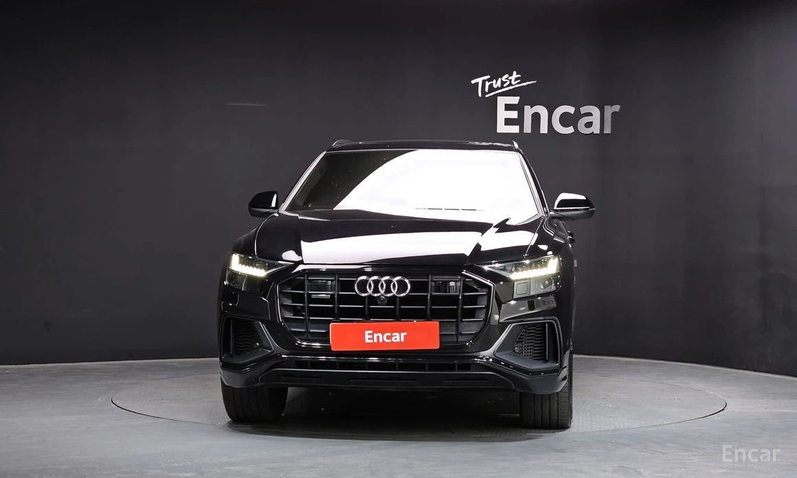Audi Q8, снимка 3 - Автомобили и джипове - 55645286