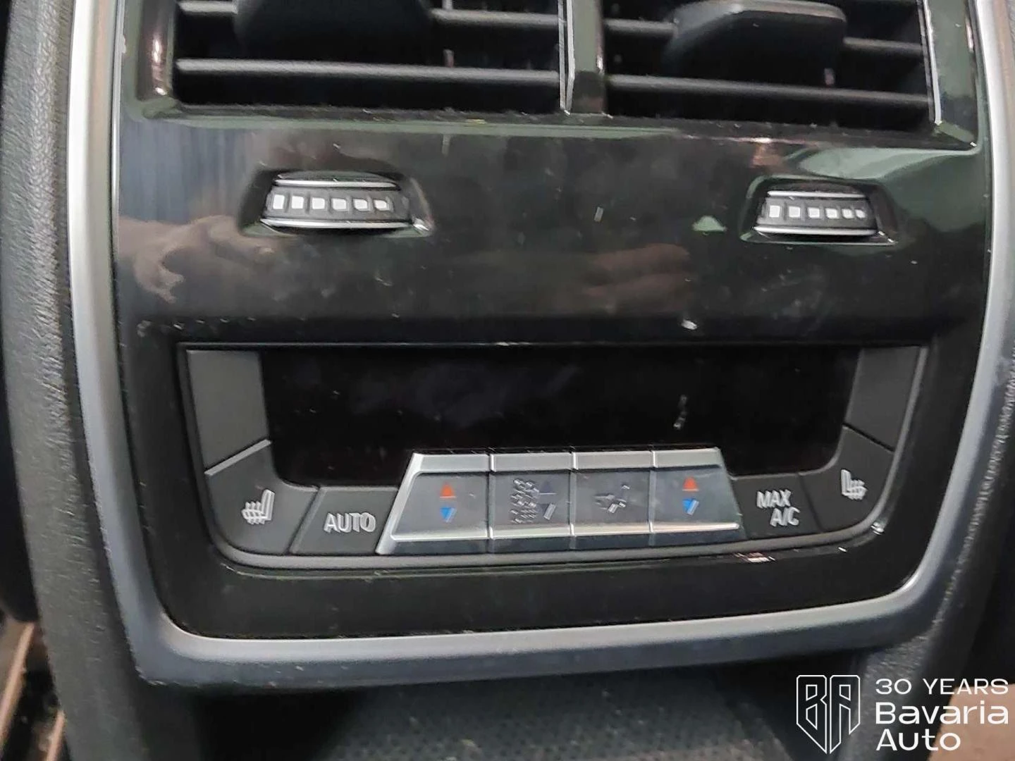BMW X7 M60i xDrive M Sport PRO Sportautomatic, снимка 15 - Автомобили и джипове - 55767220