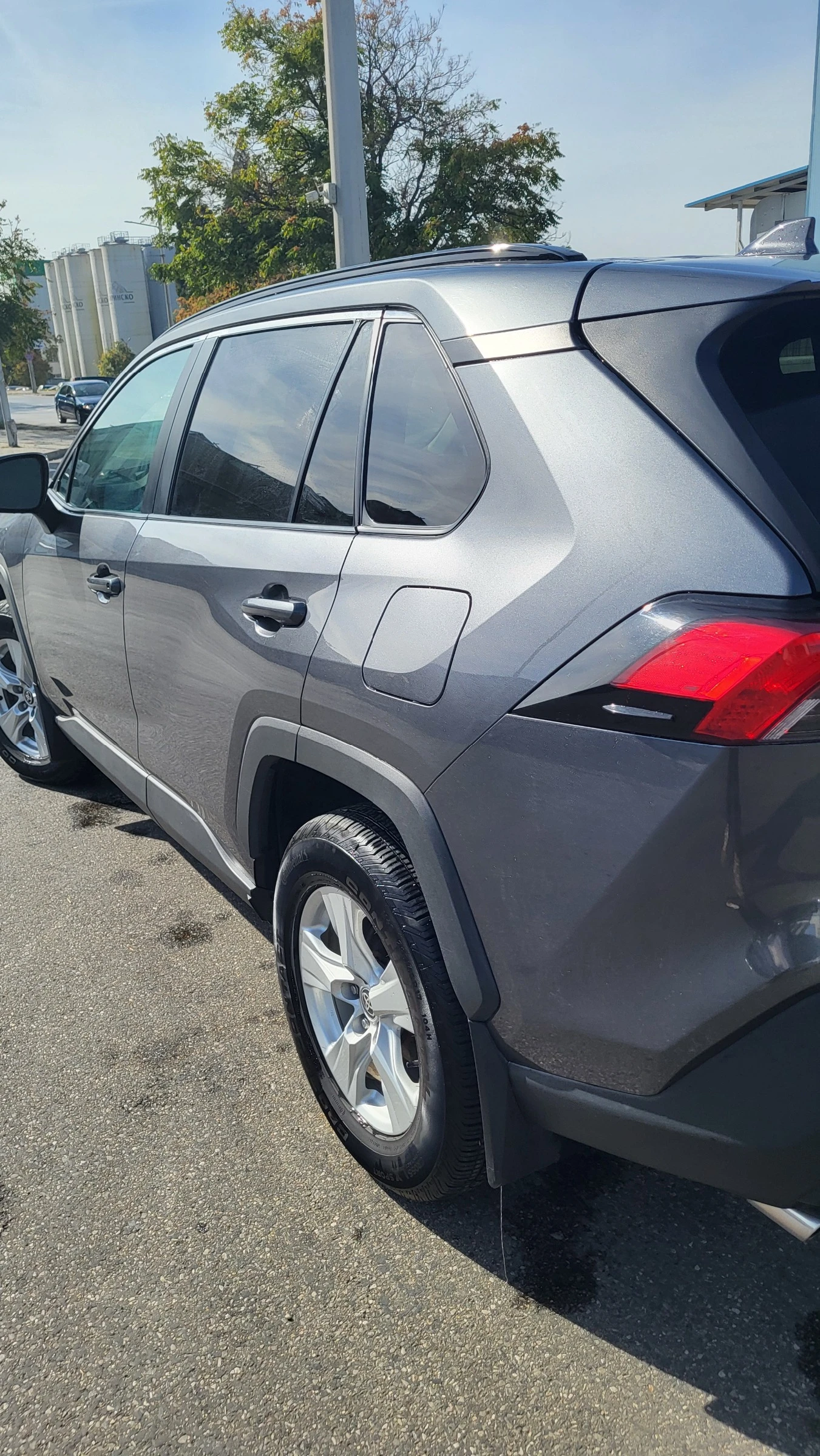 Toyota Rav4 XLE, снимка 11 - Автомобили и джипове - 56636473