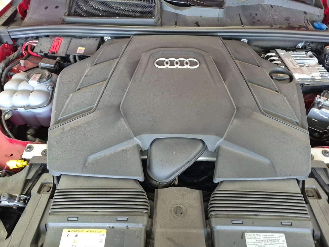 Audi Q7 3.0 TFSI| 360| HUD| 2 КЛЮЧА| , снимка 16 - Автомобили и джипове - 56306647