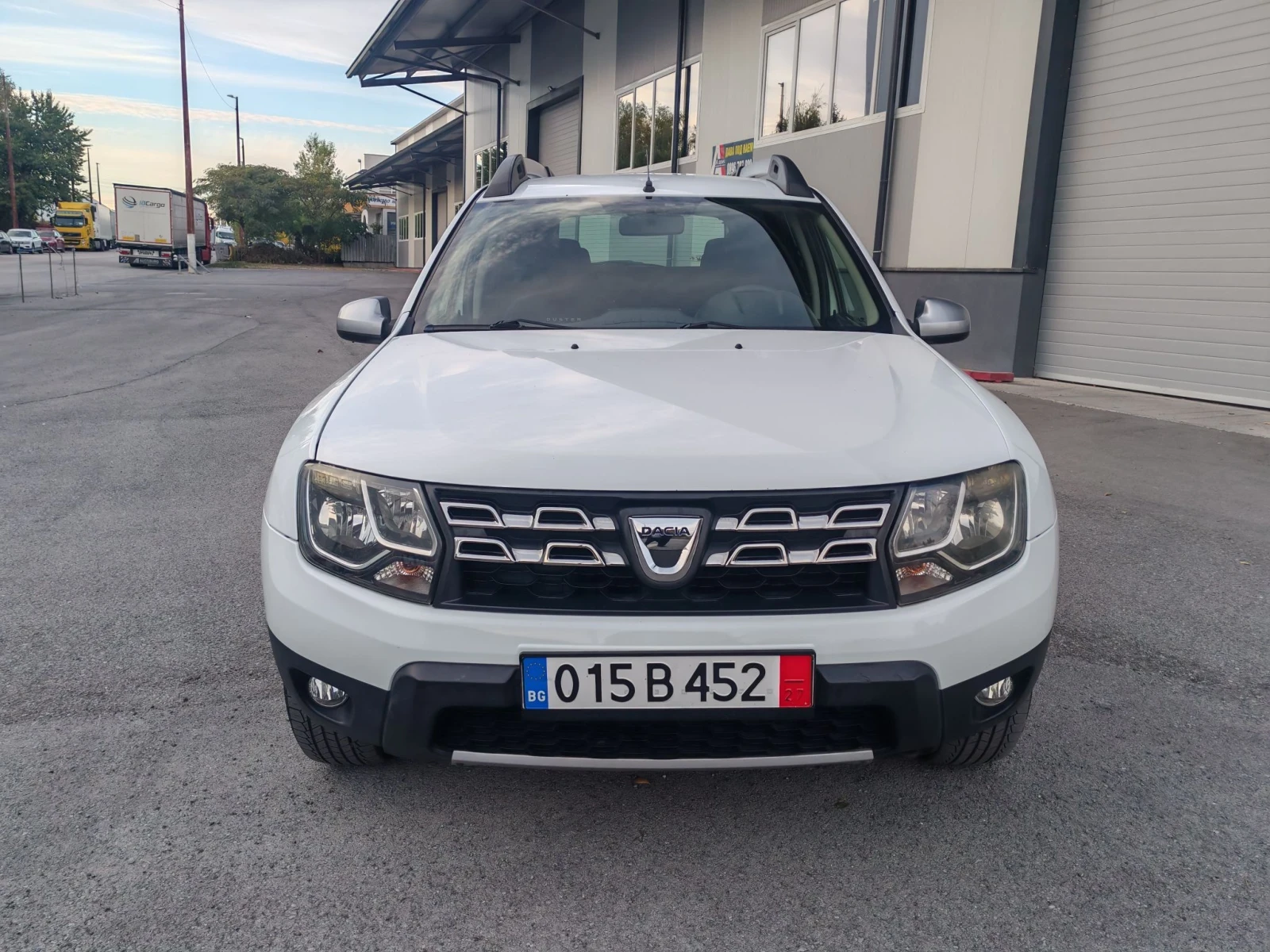 Dacia Duster 1.6i GAZ 2014G | Mobile.bg � ����������� 2