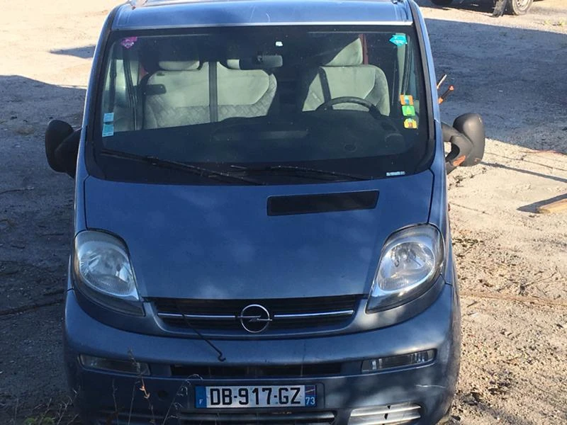 Opel Vivaro, снимка 1 - Бусове и автобуси - 26617437