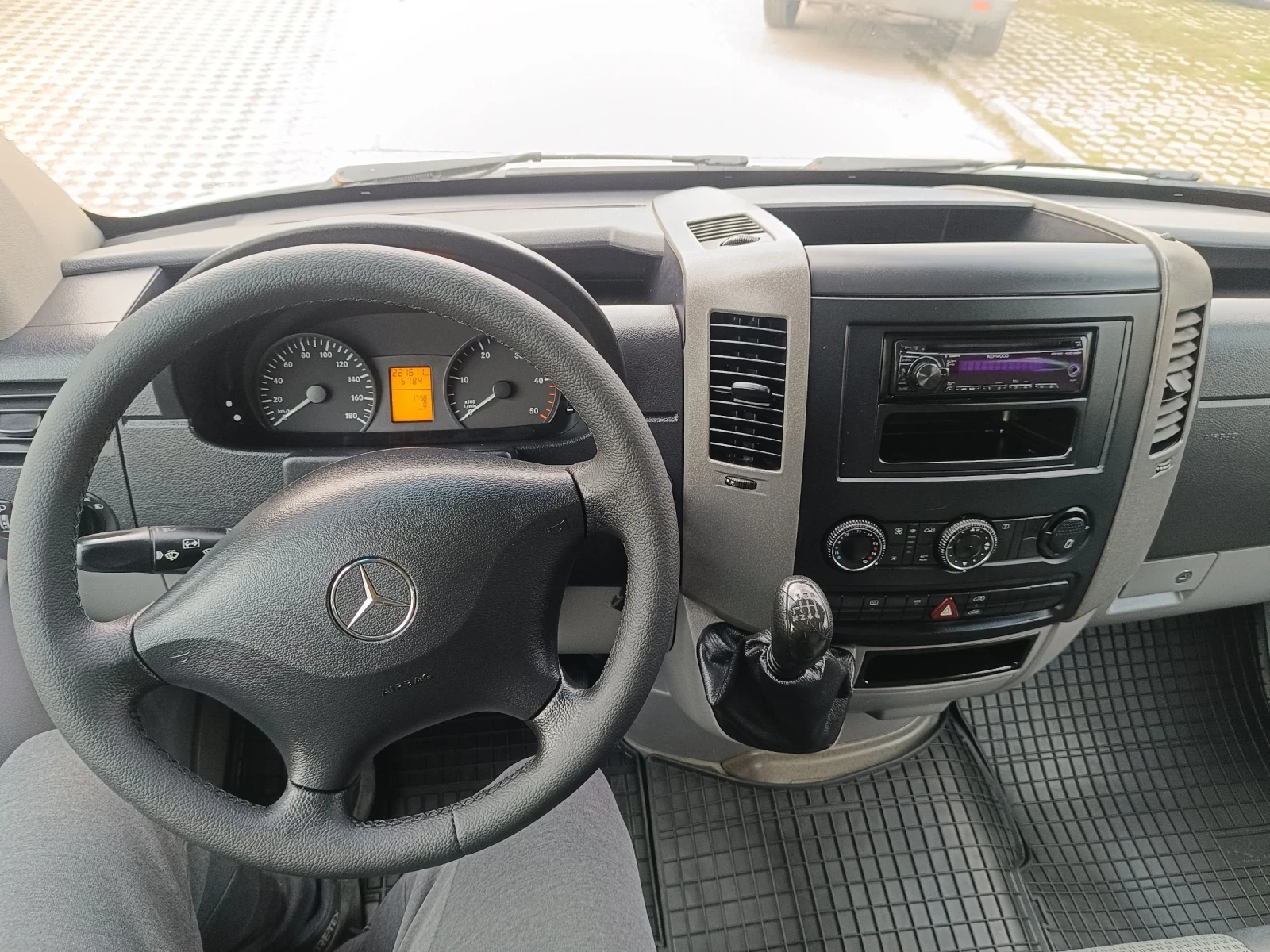 Mercedes-Benz Sprinter 311cdi 9места КЛИМА 646 - изображение 10