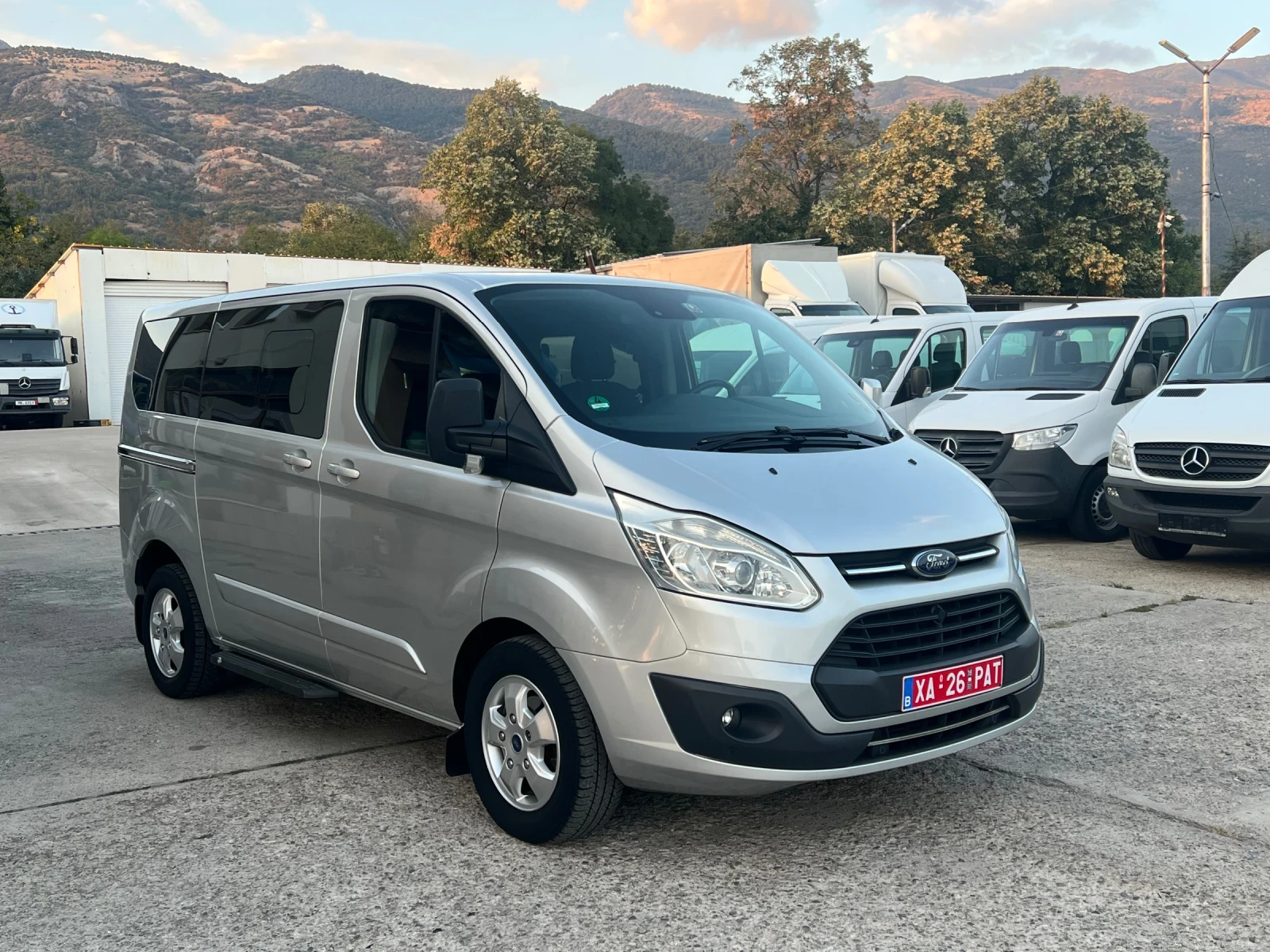 Ford Transit Custom 9 МЕСТА. 2хКЛИМА, снимка 4 - Бусове и автобуси - 55904813
