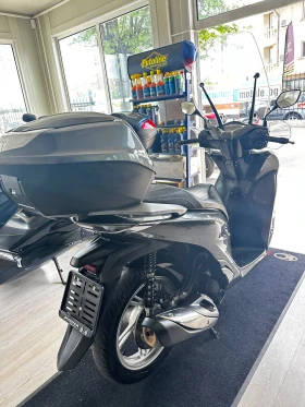 Honda Sh 125i ABS/TC/LED 2021г., снимка 10