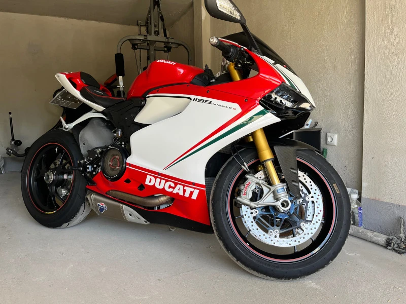 Ducati Panigale Tricolore 1199, снимка 3 - Мотоциклети и мототехника - 46334863