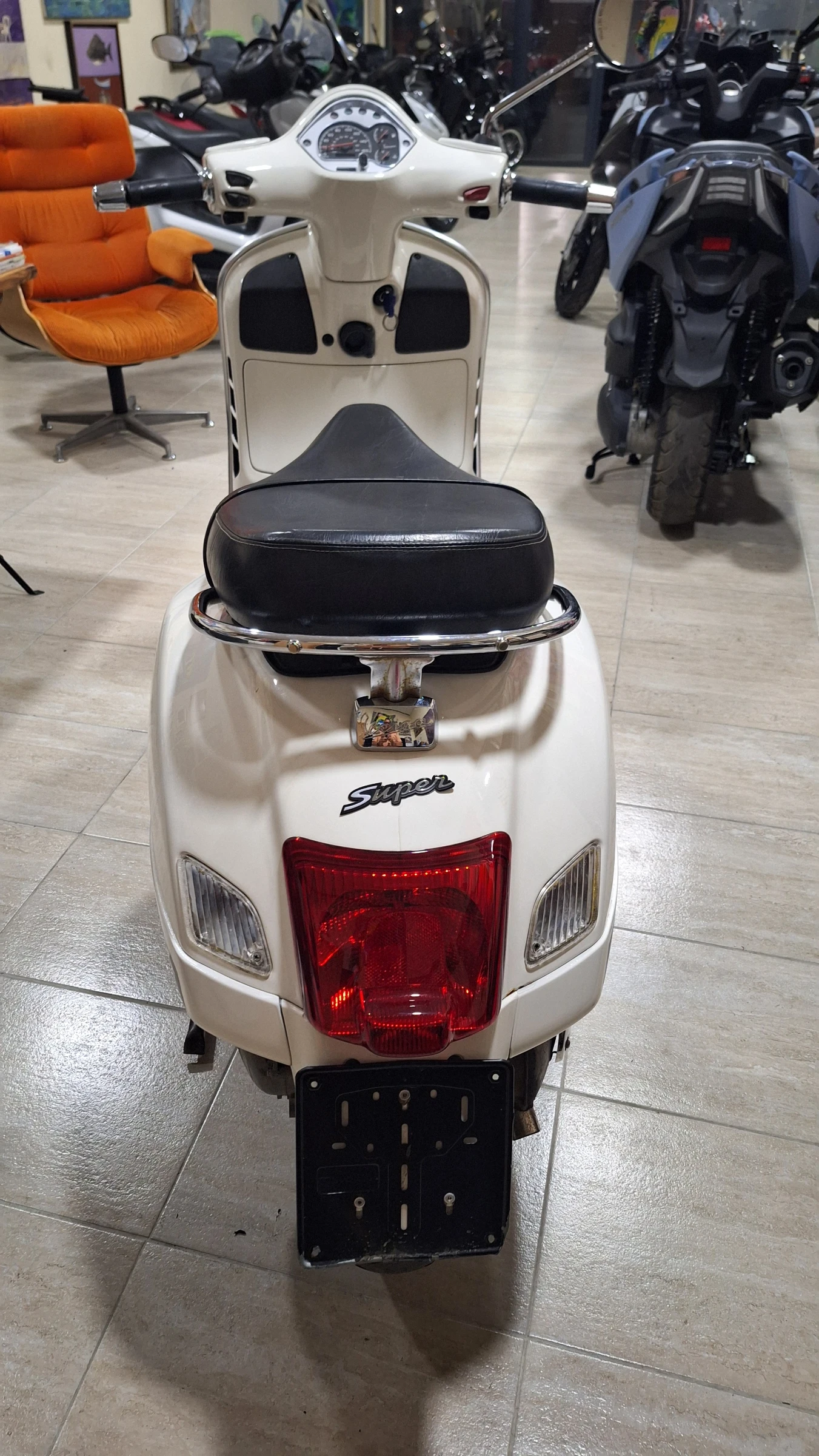 Vespa GTS 300cc - изображение 9