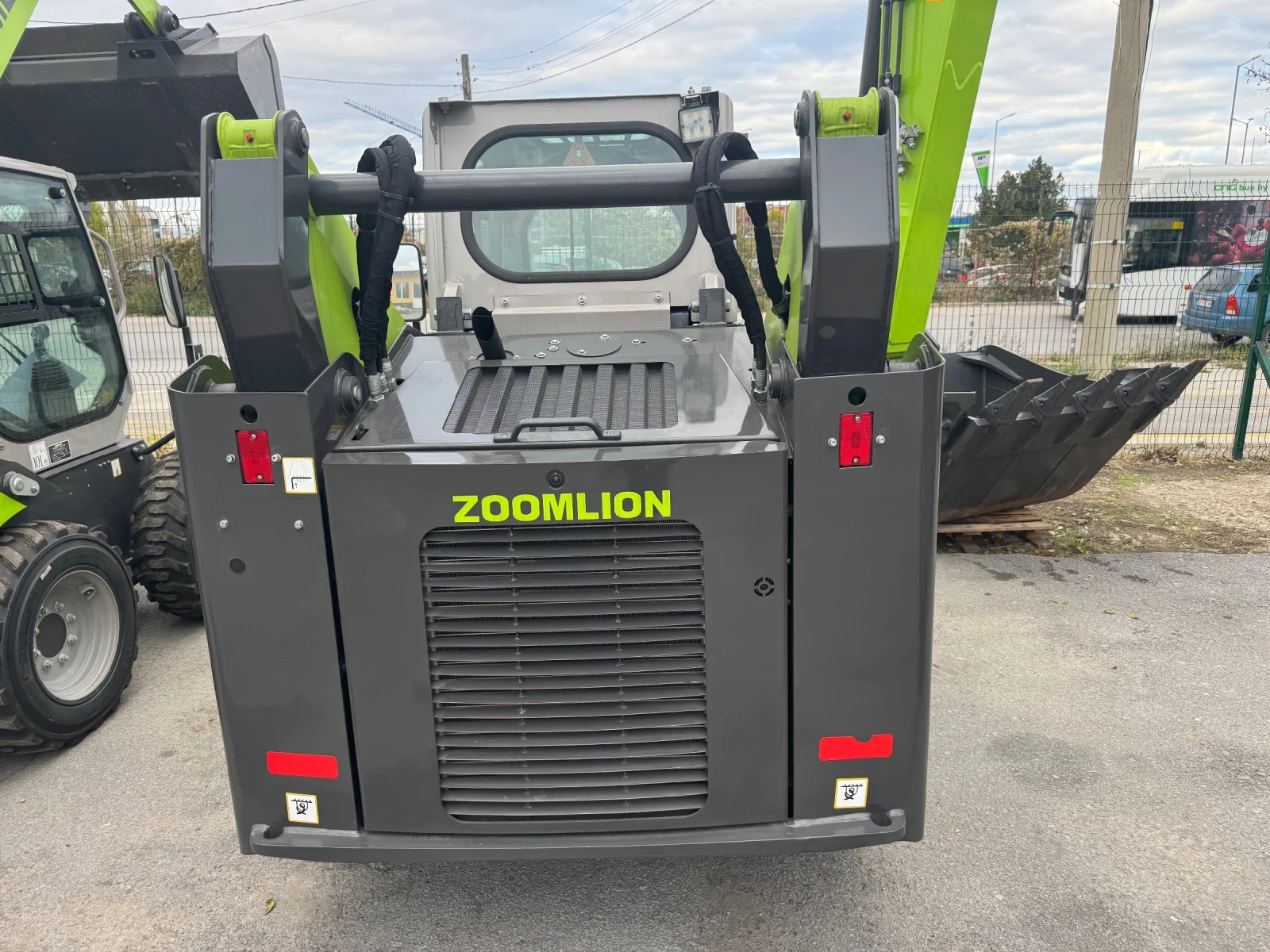 Мини челни товарачи ZOOMLION ZS090V - изображение 7