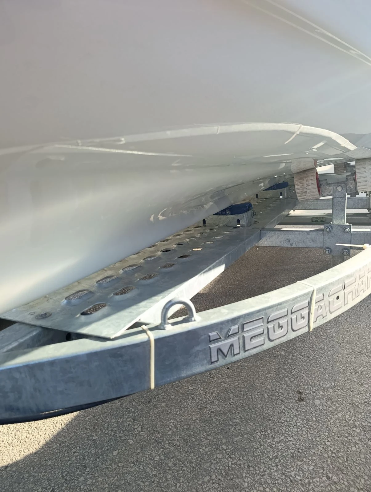 ����� ��������� ������������ meggacraft 390 sport | Mobile.bg � ����������� 10