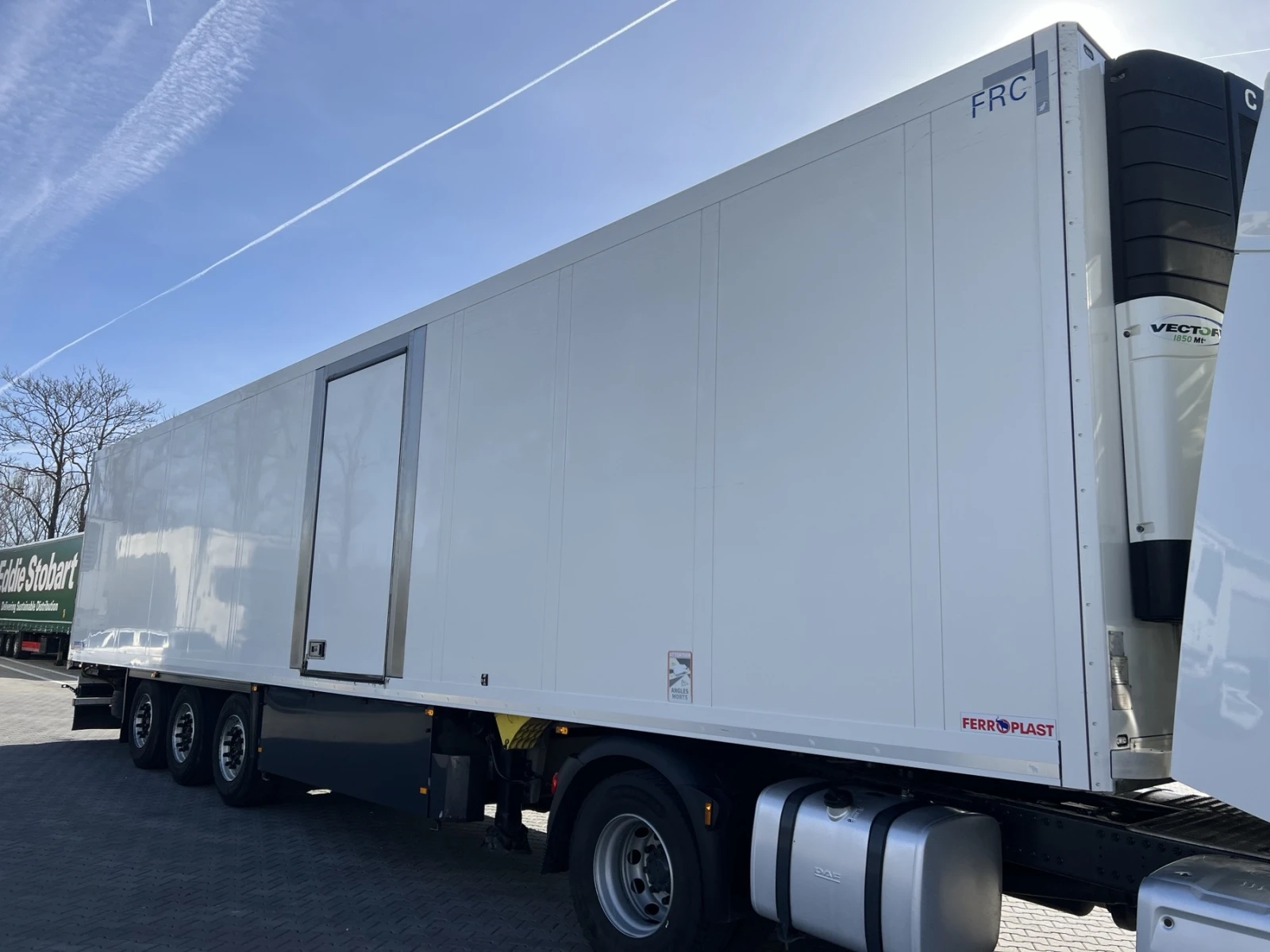 Полуремарке Schmitz sko 24