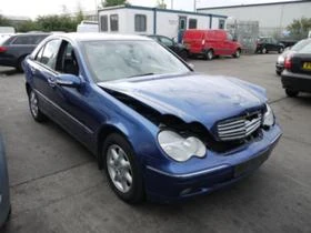 Трансмисия за Mercedes-Benz C 220, снимка 1