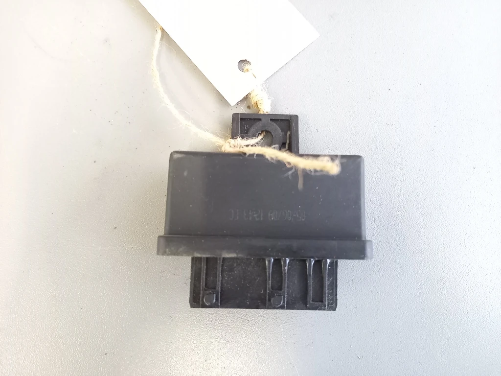 ���� ������� �3 ������ 1.4� (�) | Mobile.bg � ����������� 1