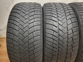 Гуми Зимни 225/50R17, снимка 2 - Гуми и джанти - 48672577