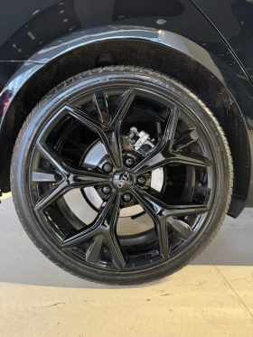 Гуми с джанти Други 235/35R19, снимка 6 - Гуми и джанти - 52032034