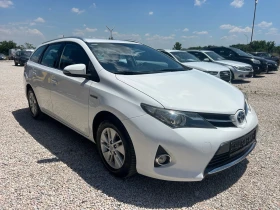 Toyota Auris * 1.8* HYBRID* 99к.с* ITALY* , снимка 2
