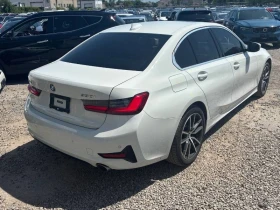 BMW 330 * xDrive * 2 КЛЮЧА * ОПЦИЯ ЗА ФИНАНСИРАНЕ * CARFAX, снимка 5