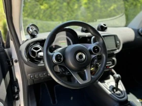 Smart Fortwo EQ Cabrio, снимка 11