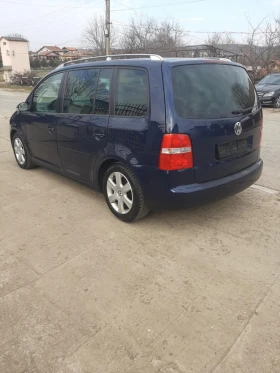 VW Touran  nov v nos | Mobile.bg    4