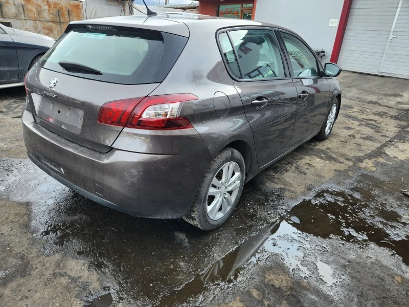 Peugeot 308 1.2T 2бр, снимка 11 - Автомобили и джипове - 40226644