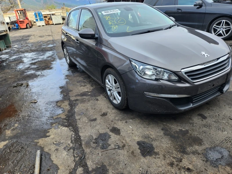 Peugeot 308 1.2T 2бр, снимка 14 - Автомобили и джипове - 40226644