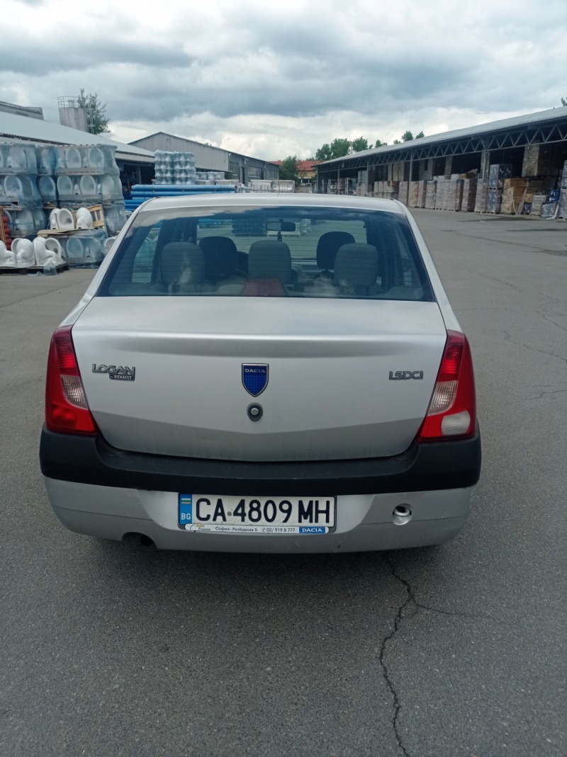 Dacia Logan, снимка 3 - Автомобили и джипове - 46451954