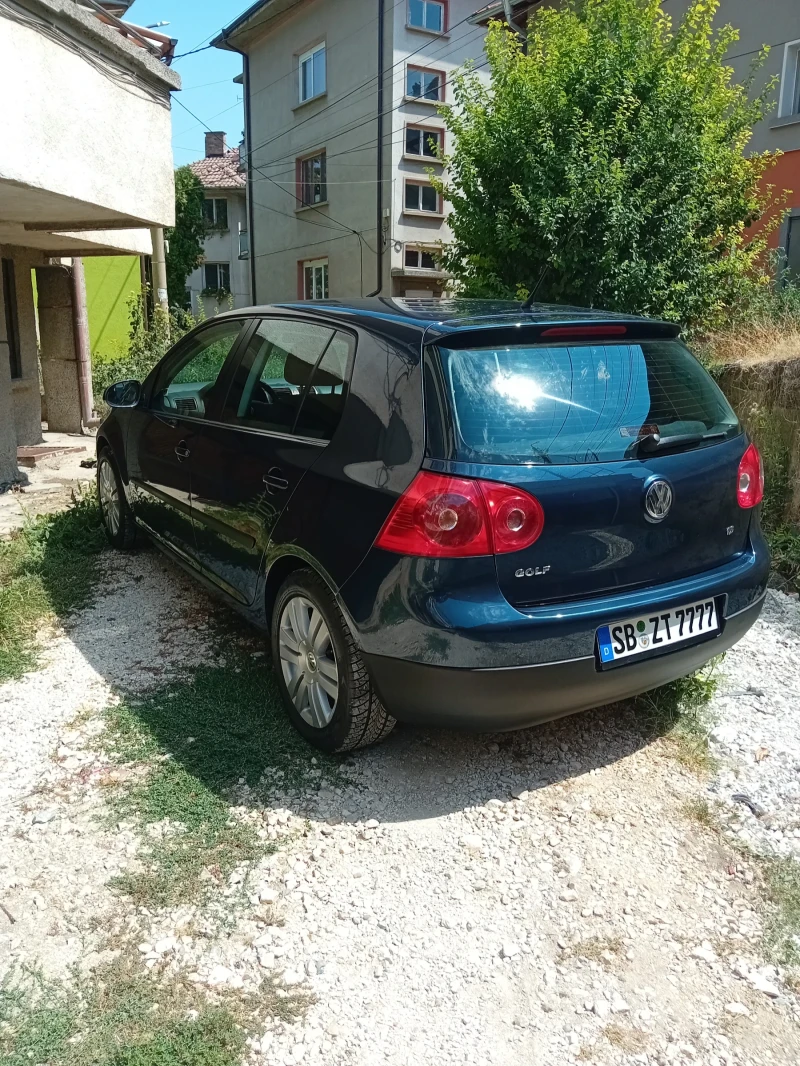 VW Golf 1.6, снимка 16 - Автомобили и джипове - 46942937